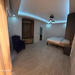 Side Pool Suites Beach