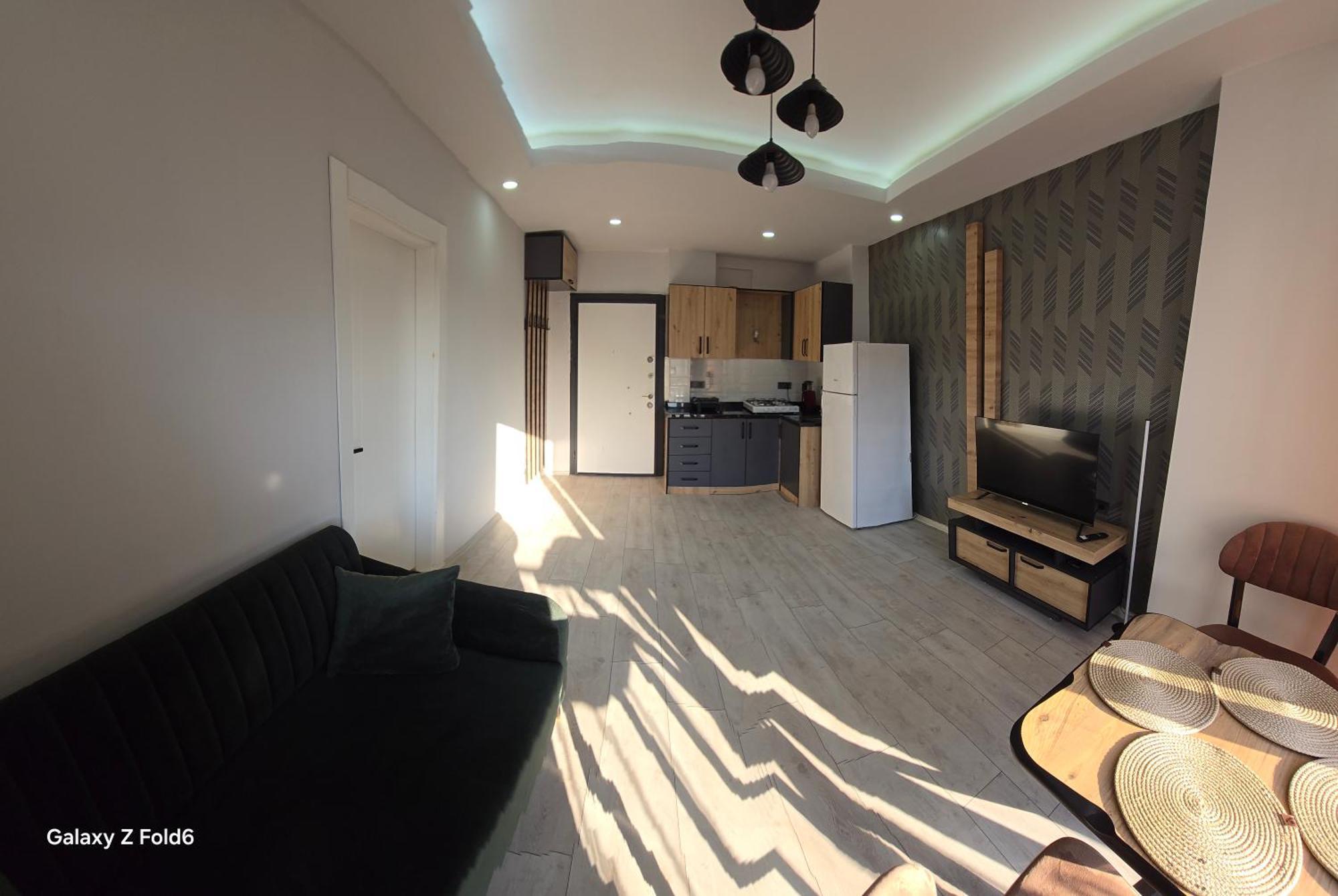 Pool Apartment *